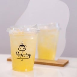 น้ำผึ้งมะนาวโซดา (หอมน้ำผึ้ง มากกว่าเปรี้ยวมะนาว)