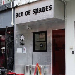 Ace of Spades Coffee & Communities ซอยโรงหนัง พหลโยธิน