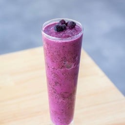 บลูเบอร์รี่โยเกิร์ตปั่น(Blueberry Yogurt Smoothie)