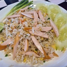 จิ๊กโก๋ข้าวผัดปู เลียบคลองสอง
