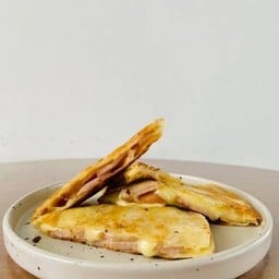 Quesadilla ชีส