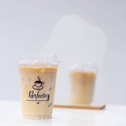 กาแฟสกัดเย็นผสมนมสด