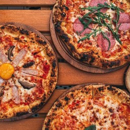 Bossa Pizza Bar บอสซ่า พิซซ่า บาร์ - เขาพระตำหนัก