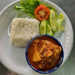 ข้าวราดมัสมั่นไก่