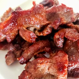 50. เนื้อเค็มโคขุนทอด 1 ขีด Salted Beef Sliced Fried 100 grams