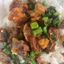 ร้านยายแอด อาหารตามสั่ง -