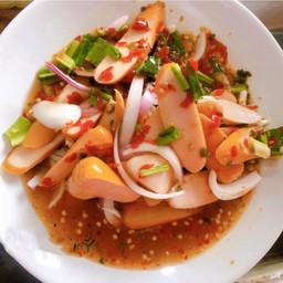 ยำไส้กรอกรมควัน