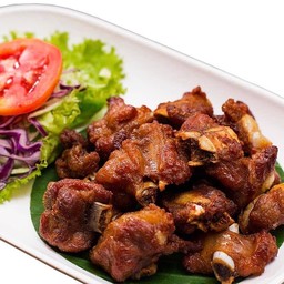 ซี่โครงหมูทอดน้ำปลา