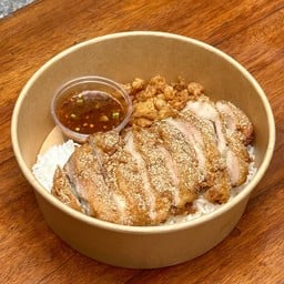 ไก่ทอดจิ๊บจิ๊บ-JibJib fry หน้าร้านบ้านขนม(สระบุรี)