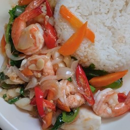 กุ้งผัดไข่เค็มราดข้าว