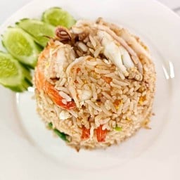 ร้านตามสั่งข้างเซเว่นหม่านิก