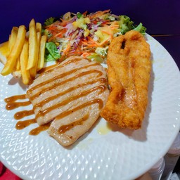 สเต็กปลา+หมู