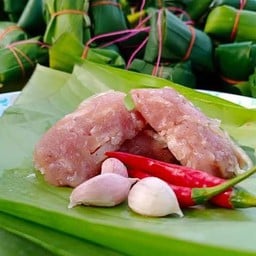 แหนมหมู ใบตอง (ดิบ)