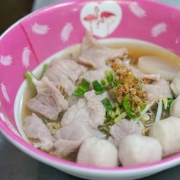 เส้นหมี่ขาวหมูน้ำใสรสเด็ดต้องลอง