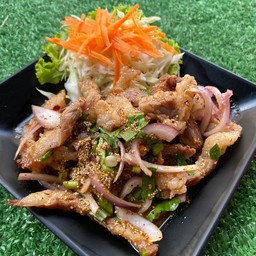 น้ำตกหมู