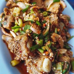 แซ่บแห้งหมู