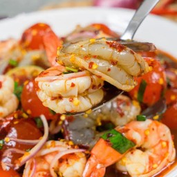 ยำกุ้งทูโทน