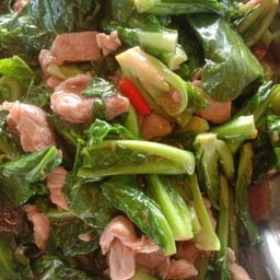 ผัดแขนงหมูหมัก