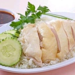ข้าวมันไก่มีเส้น ก๋วยจั๊บญวน