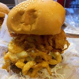 Bacon Mac n Cheese Beef Burger
