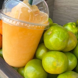 ส้มปั่นสมูทตี้