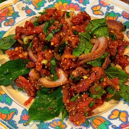 ก้อยเนื้อ