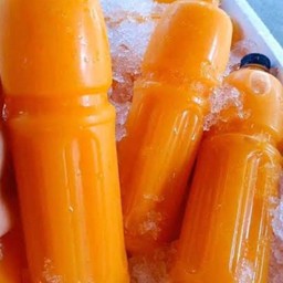 น้ำส้มแช่เย็นขวดใหญ่