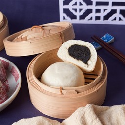 ซาลาเปาไส้ถั่วดำงา (แป้งชาโคล)