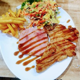 สเต็กแฮม + พอร์คช๊อพ