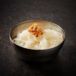 Thin rice noodles