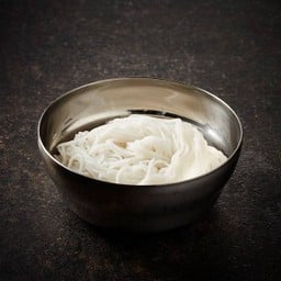 Fermented rice noodles
