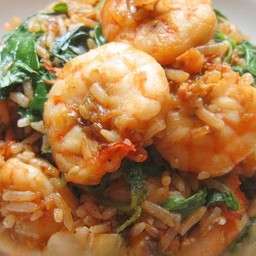 ข้าวผัดกระเพราคลุก (กุ้ง)