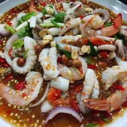 ยำปลาหมึกสาย+กุ้งสุก