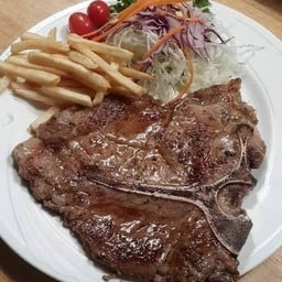 Steak master ตลาดรถไฟศรีนครินทร์