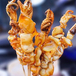 หมึกย่างบุฟเฟ่ แซ่บๆ