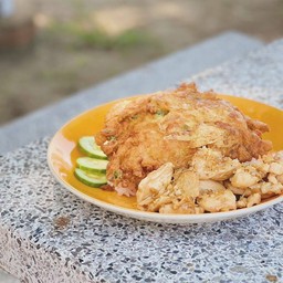 ไข่กับไก่ by กะเมาะ