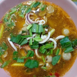 ต้มยำน้ำข้นรวมมิตร
