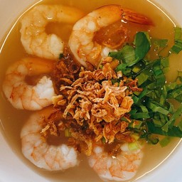 ก๋วยจั๊บเส้นสดกุ้ง