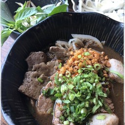 D2. น้ำตกเนื้อสด เครื่องใน