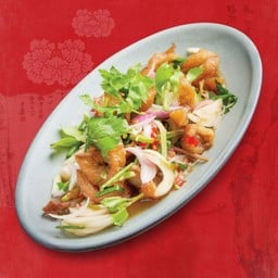 ยำปลาสลิดกรอบ