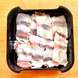 เบคอนสามชั้น