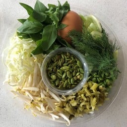 ชุดผักน้ำยากะทิ ตีนไก่ โคราช