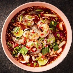 Spicy salad with shrimps, lotus stem and white popinac seeds
