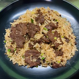 ข้าวผัดมันเนื้อ