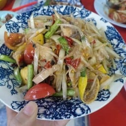 ยายแพรวร้อยรส