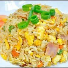 ข้าวผัดไข่ จานใหญ่