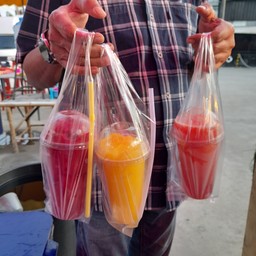 ผลไม้รวมทุกอย่าง