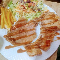 สเต๊กหมู+พอร์คช๊อพ