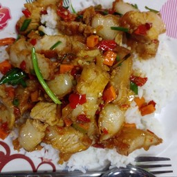 หมูกรอบคั่วเกลือ(กับข้าว)