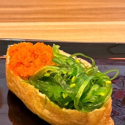เต้าหู้ทอดยำสาหร่ายไข่กุ้งส้ม